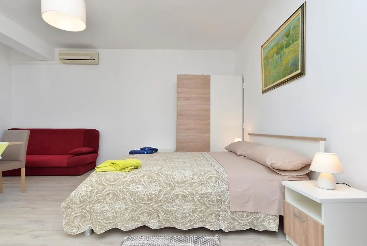 Apartments Branka 2099 Rovinj