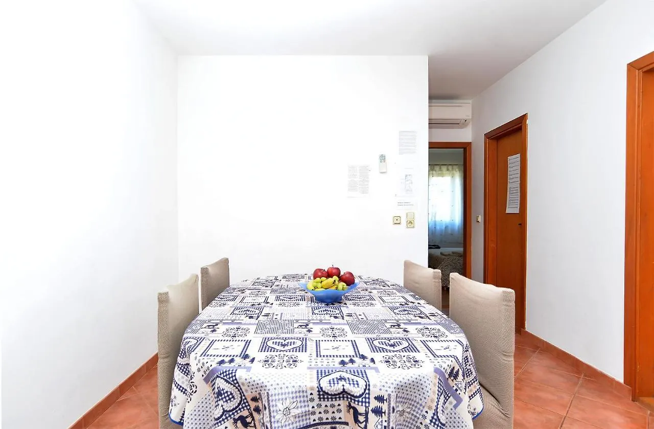 Apartments Branka 2099 Rovinj Croatia
