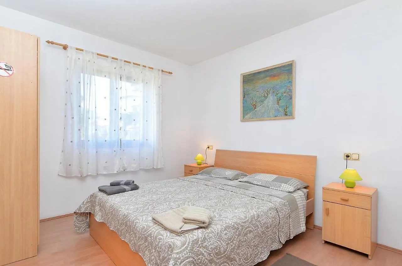 Apartments Branka 2099 Rovinj 0*,