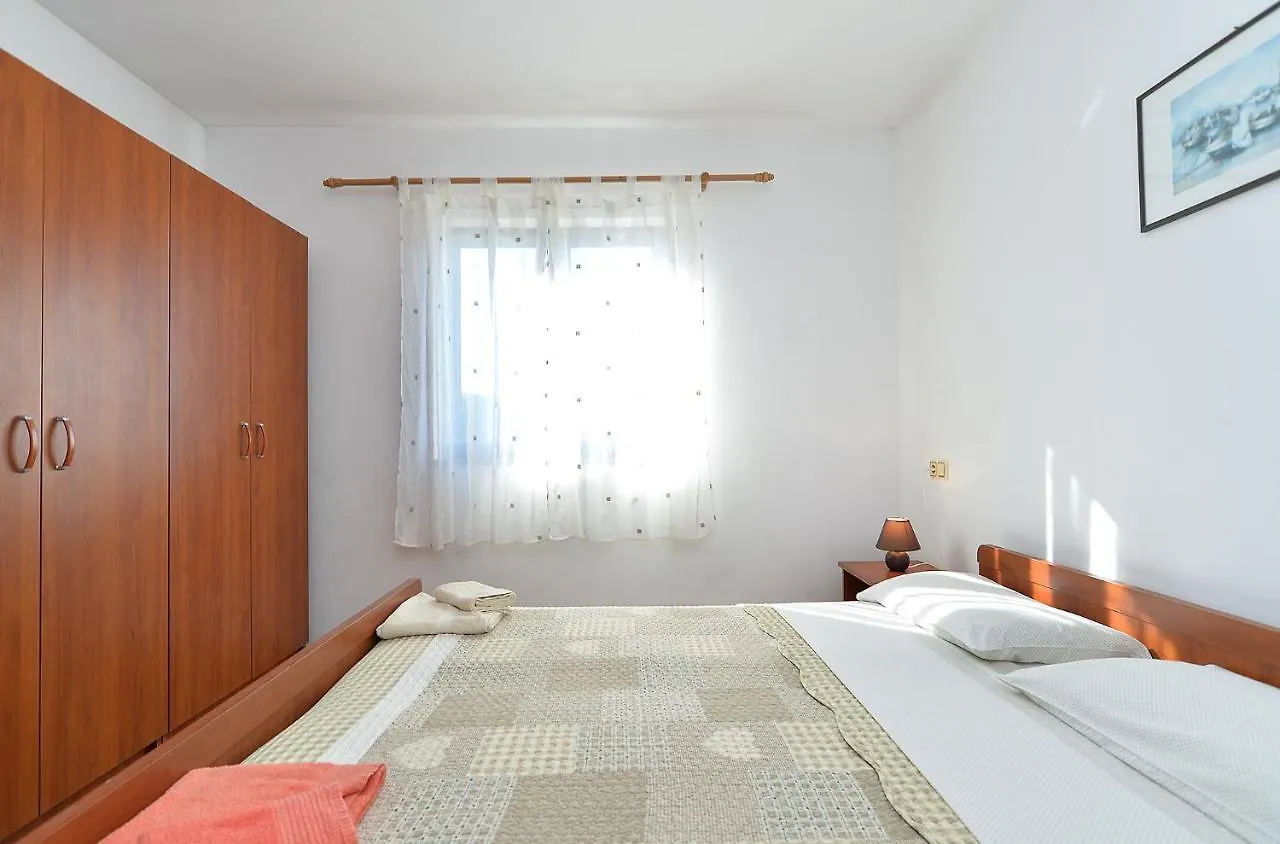 Apartments Branka 2099 Rovinj 0*,  Croatia